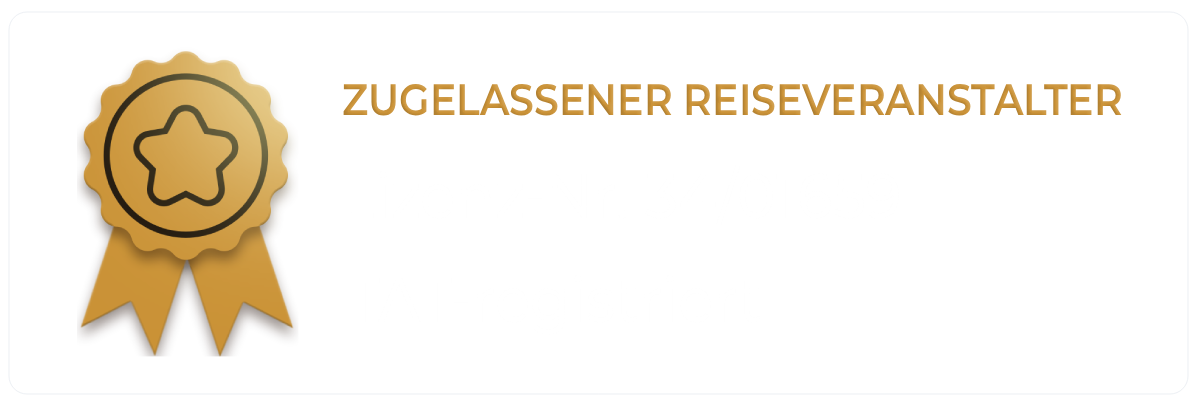 Gold award badge with a star and text 'Zugelassener Reiseveranstalter'.